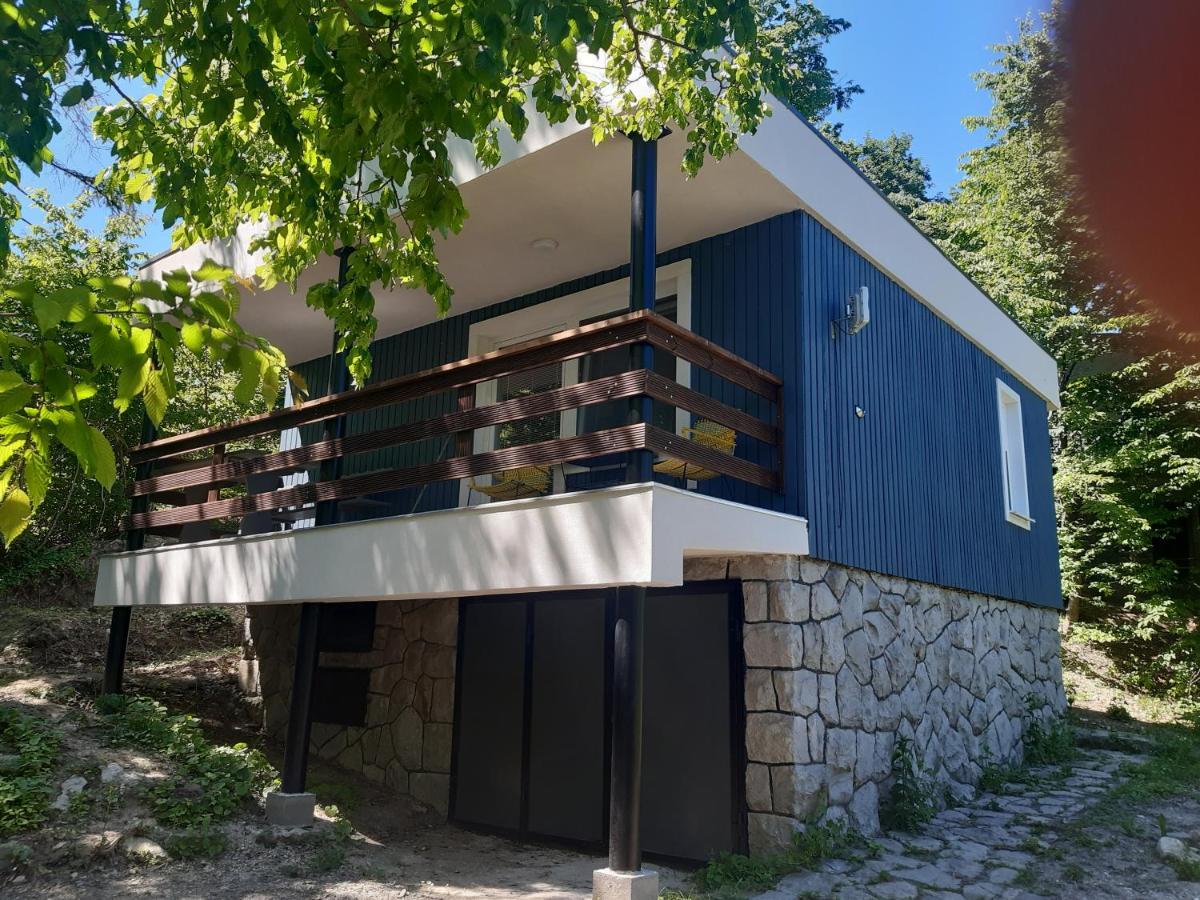 chata Modrá Vinné Exteriér fotografie