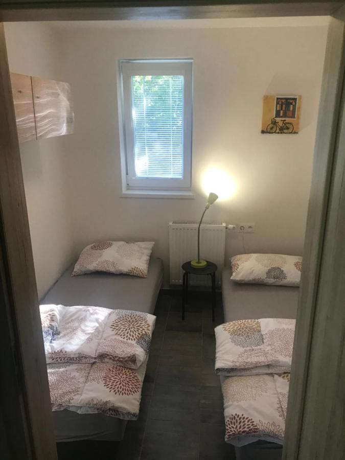 chata Modrá Vinné Exteriér fotografie